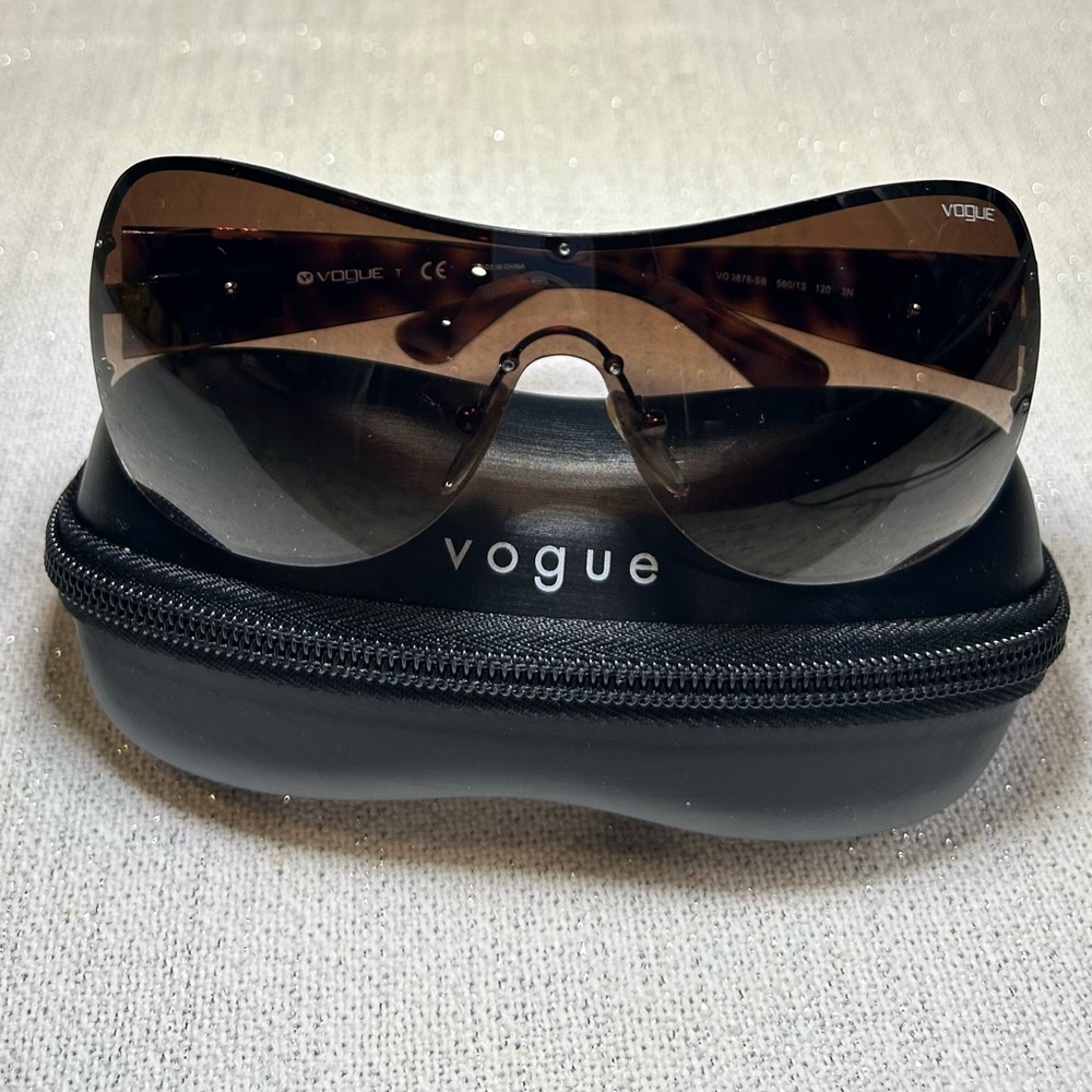 Vogue Women's Brown Sunglasses